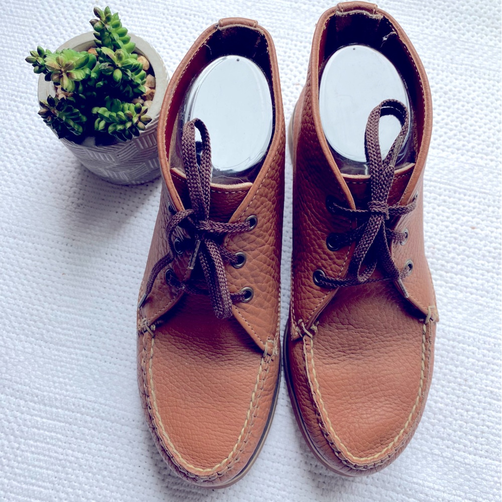 Dooney & Bourke Women’s All Weather Leather Chukka Wallabee Desert Booties